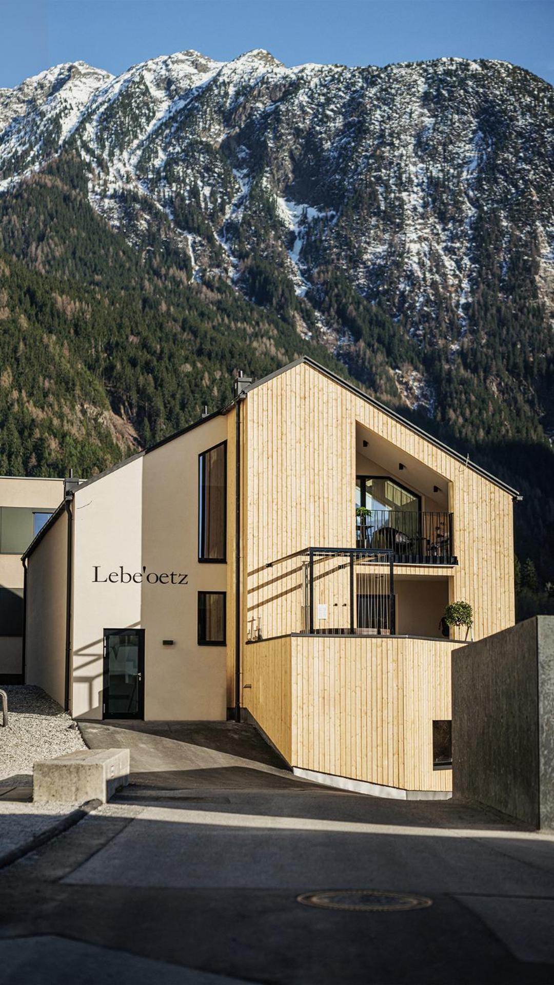 Lebe'Oetz - Das Ferienapartmenthaus Im Zentrum Von Oetz Ngoại thất bức ảnh